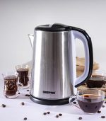 Geepas GK38028 Electric Kettle 2.5L 1600W - Image 3