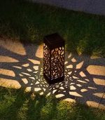 Complete Solar Pathway Garden Lanterns - Image 4